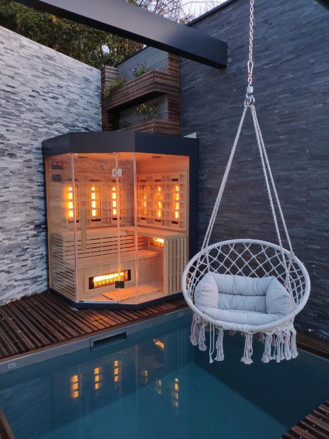 Piscine Chauffee Et Spa Jacuzzi Privatif Terrasse Sans Vis A Vis ,,,Sky House Agen,,, Kültér fotó